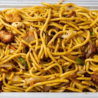 Mixed (Chicken & Shrimp) Chow Mein